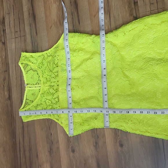 J. CREW COLLECTION Neon Yellow Lace Sheath Cocktail Work Spring Dress - Picture 14 of 16